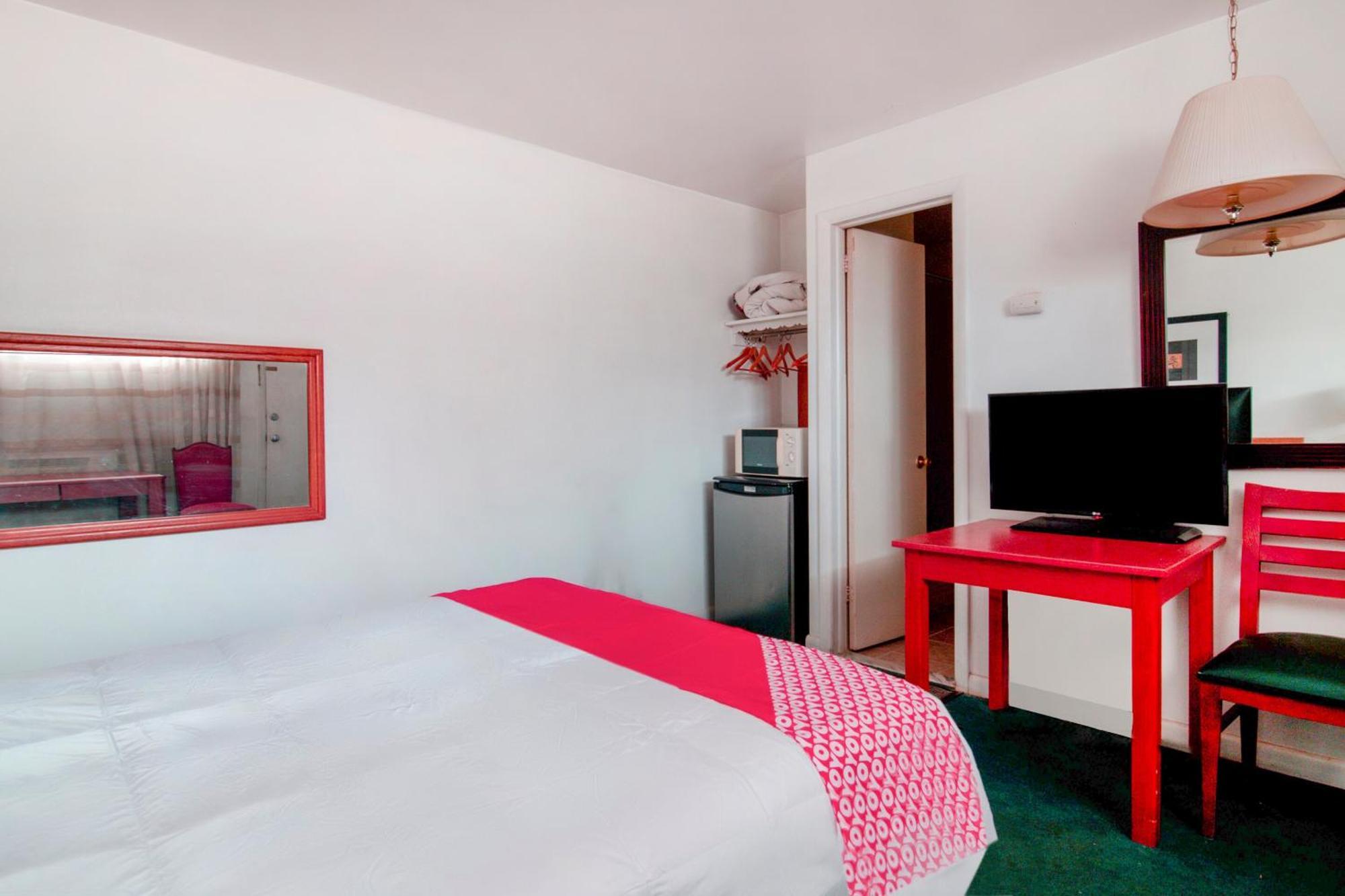 Oyo Hotel Dalton Pa I-81 Craig Екстер'єр фото