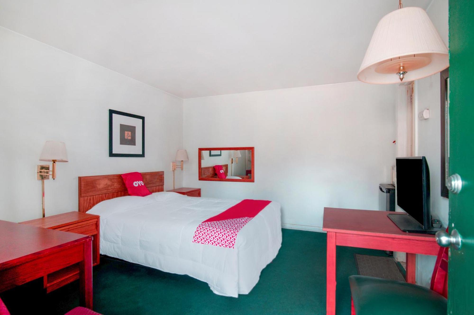 Oyo Hotel Dalton Pa I-81 Craig Екстер'єр фото